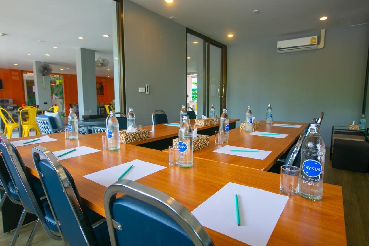 Recenta Style Phuket Town Hotell Exteriör bild