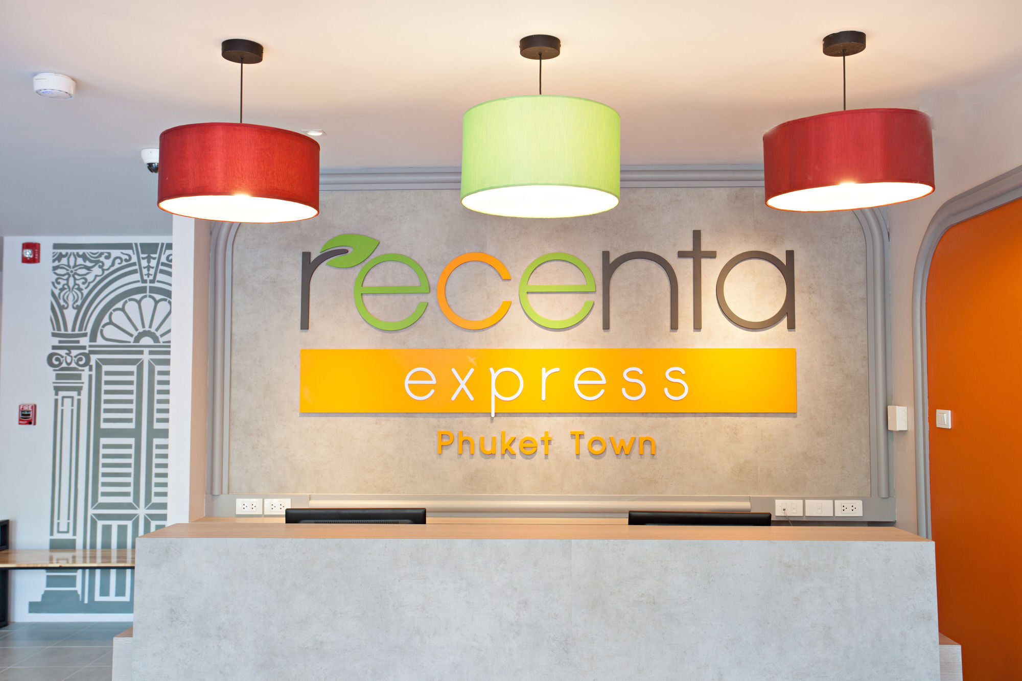 Recenta Style Phuket Town Hotell Exteriör bild